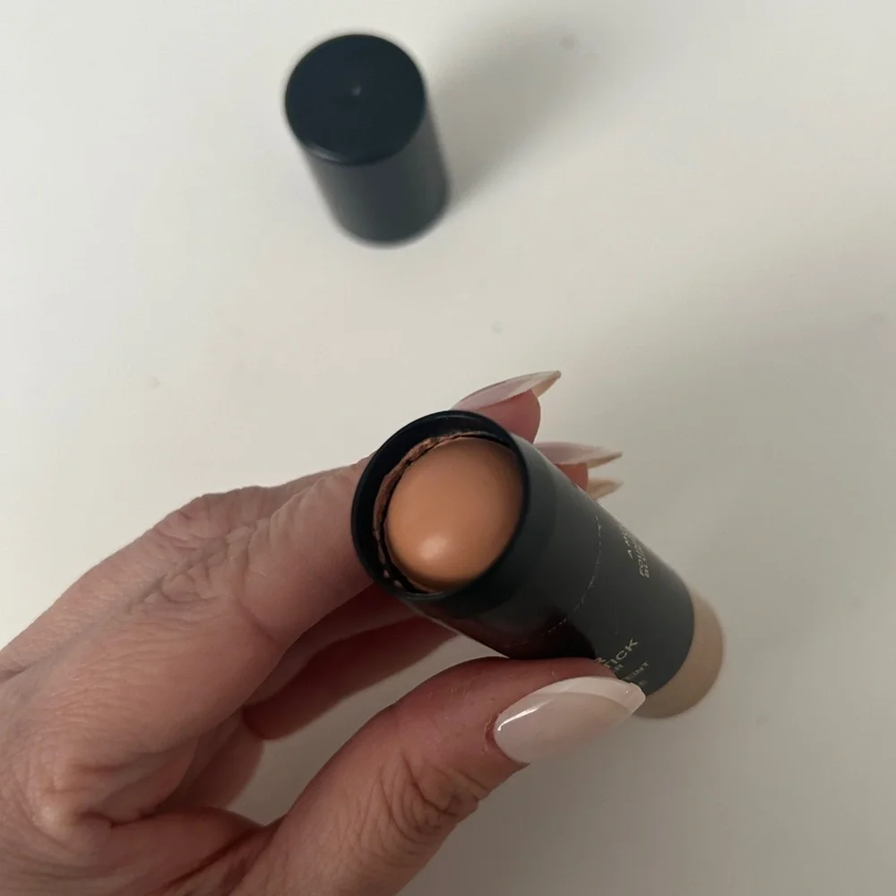 NEW Nudestix Tinted Blur Foundation Stick in Nude 3 Light